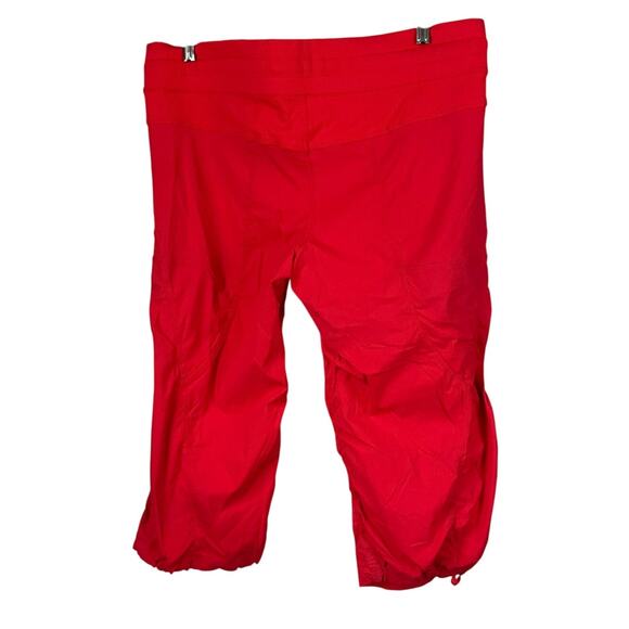 Lululemon Studio Crop Currant Red Women's Size 12 Excellent Used Condition - Picture 2 of 9